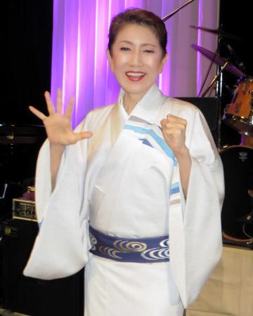 　歌手生活５０周年記念コンサートを行った水前寺清子