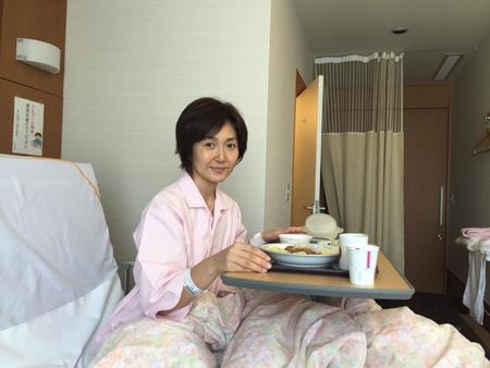 ５年弱にわたり、乳がんで手術と治療を続けていることを告白した生稲晃子
