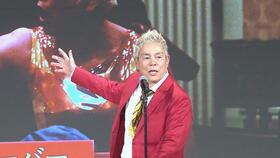 　表彰された神取忍