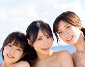 「FLASH」（25年12月9日発売号）で表紙・巻頭を飾った「ミスFLASH2026」グランプリの（左から）美波那緒、佐々木明音、板野優花ⓒ光文社／週刊FLASH（写真・木村哲夫）