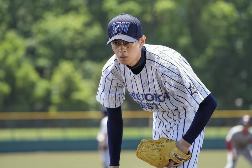 投手として決勝戦のマウンドにあがった翔也（佐野勇斗）