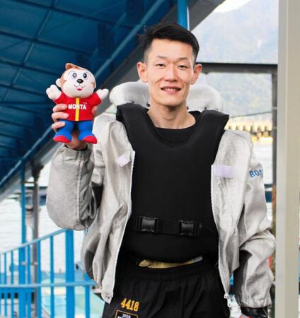 09年12月に初Ｖを飾った宮島で通算Ｖ62を飾った茅原悠紀