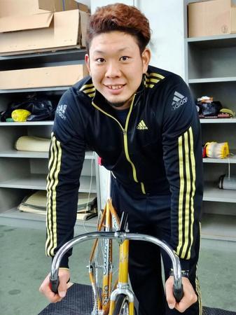 完全優勝へ向け激走する井田晶之