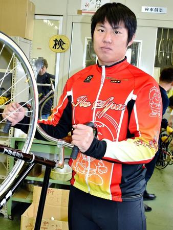今年V8へ果敢に踏み上げる格清洋介