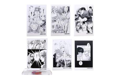 　クリルカード兼スタンド（フルーツバスケット、学園アリス、暁のヨナ、ガラスの仮面、神様はじめました、ぼくの地球を守って、各８２５円１名各種５点限り）　Ⓒ美内すずえ・日渡早紀・高屋奈月・樋口橘・草凪みずほ・鈴木ジュリエッタ／白泉社