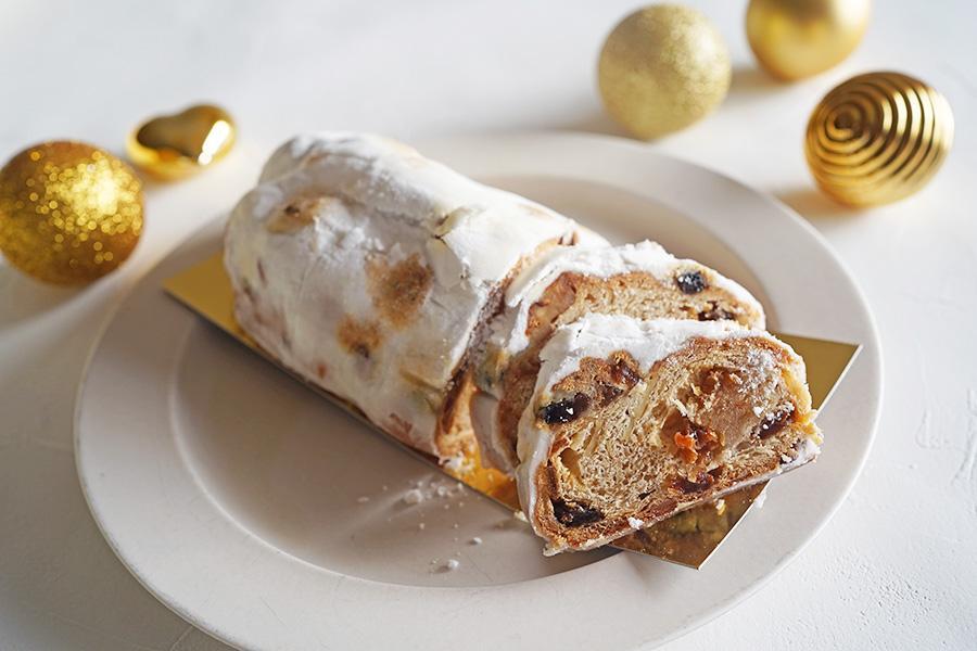 大阪のホテルでは、シュトーレンを2000円台から購入できる。写真は「ヒルトン大阪」（Lmaga.jp撮影）