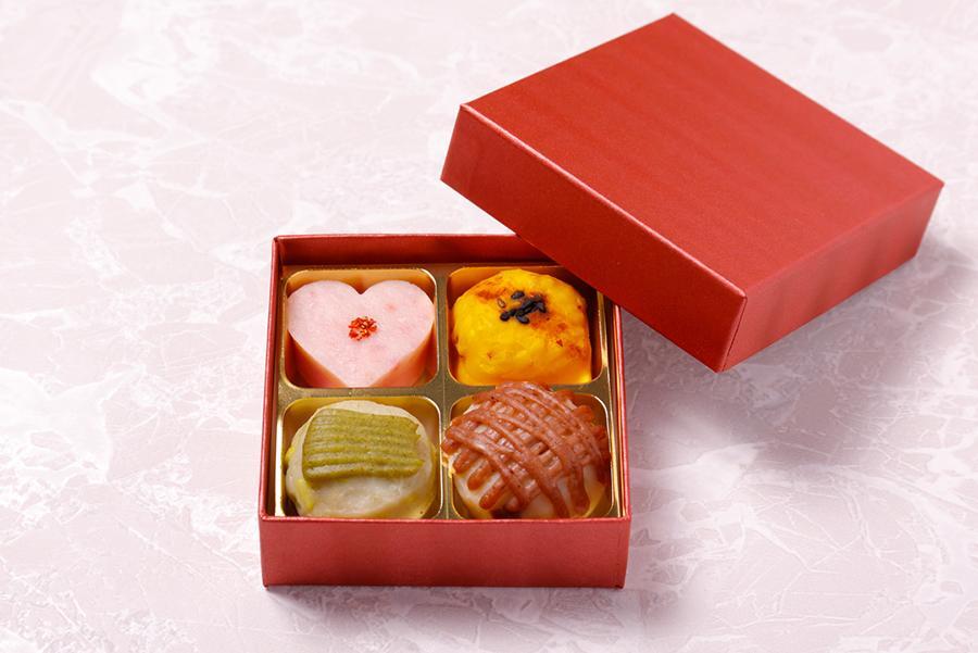 トリュフチョコみたいなさつま揚げ 2026年バレンタイン限定版セット（赤箱4個入り4種類×1個1296円）