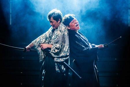 　吉本新喜劇アキプロジェクト公演『時が来た』アキ自身もお気に入りの「水玉れっぷう隊っぽさが一瞬見える」シーン