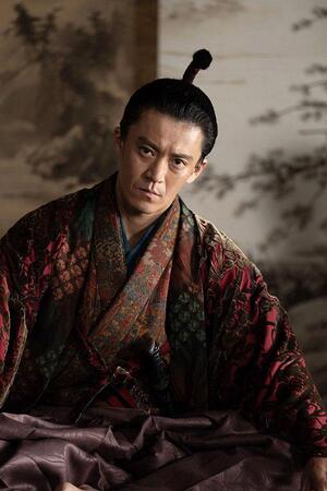 　大河ドラマ『豊臣兄弟！』織田信長役・小栗旬　©ＮＨＫ