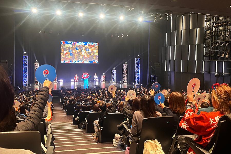 　『ミャクミャク感謝祭 ２０２６ ｉｎ ＯＳＡＫＡ』、昼の部の様子（２月１６日・ＳｋｙシアターＭＢＳ）