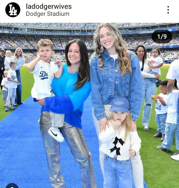 　ドジャース夫人会のインスタグラム＠ｌａｄｏｄｇｅｒｗｉｖｅｓより