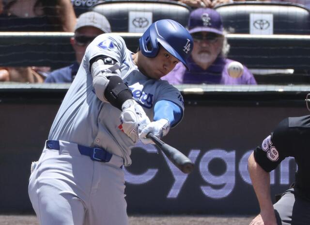 大谷翔平の痛烈な右直に敵地どよめく