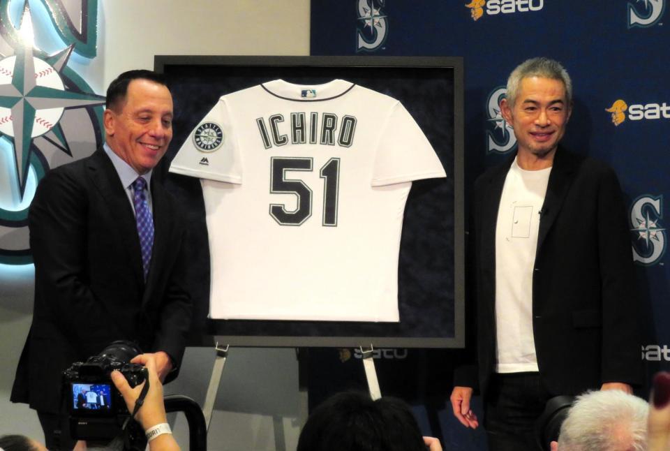 マリナーズ 殿堂入りイチロー氏の背番号「51」を永久欠番に