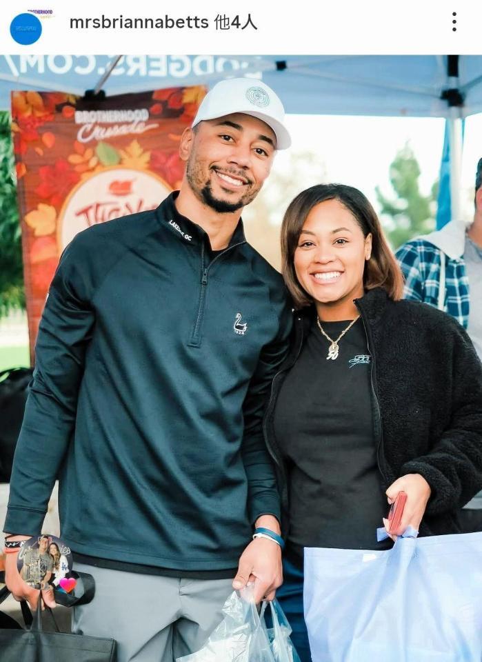 ベッツの妻ブリアンナさんのインスタグラム＠ｍｒｓｂｒｉａｎｎａｂｅｔｔｓ（２５年１１月２１日付）より