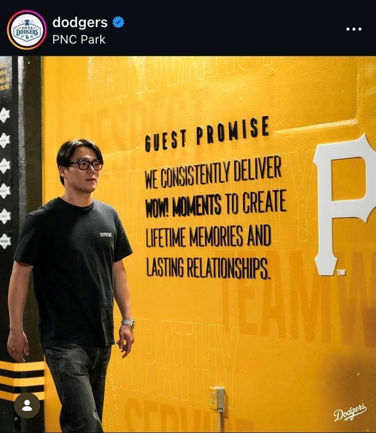 ドジャースのインスタグラム（＠ｄｏｄｇｅｒｓ）より