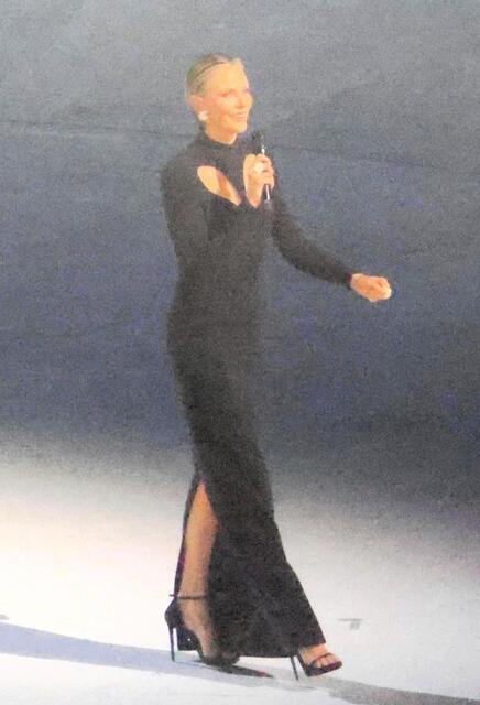 ５０歳！？五輪開会式登場の美人女優