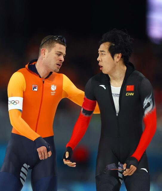 オランダ金候補が中国選手と接触し失速