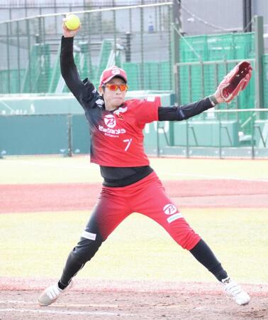 　チームを引っ張る上野