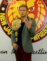 カール・アンダーソンとの防衛戦が決まったIWGP王者のオカダ・カズチカ