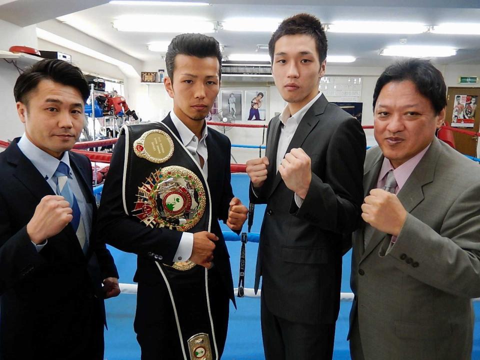 　左から坂田代表、和気慎吾、天笠尚、金平会長