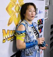 　一夜限りで復帰した中西百重は試合後、若手らをあえて叱咤激励した