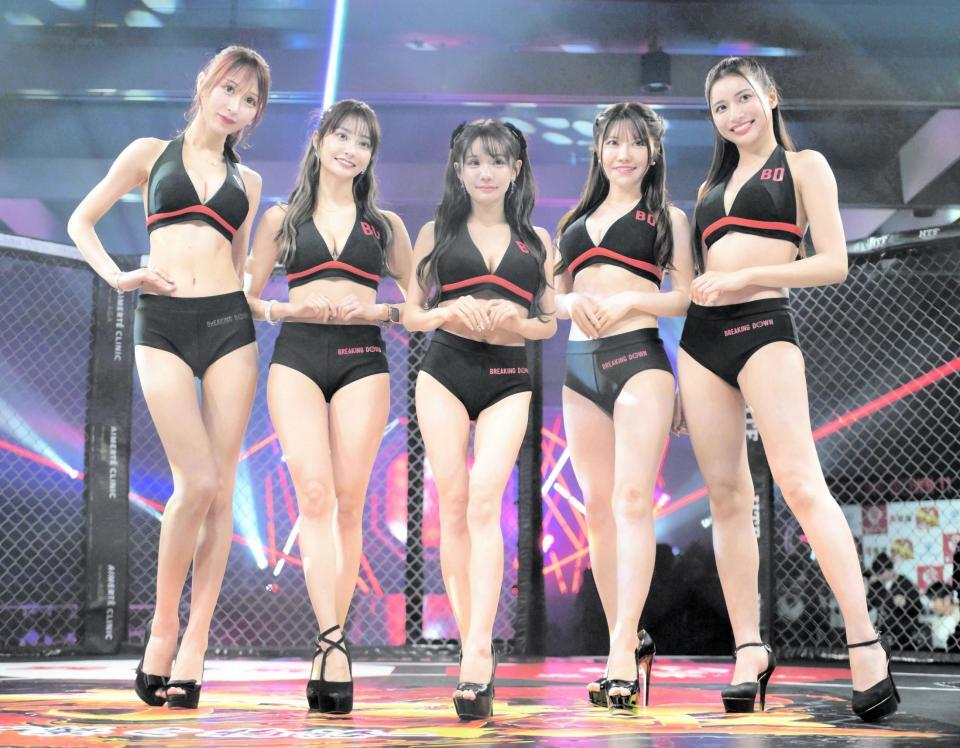 　ブレイキングガール（左から）ひかる、花咲レア、平瀬あいり、ゆでたまご、さゆり
