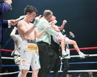 亀田興毅氏「3150FIGHT」リングサイドに島田紳助氏が