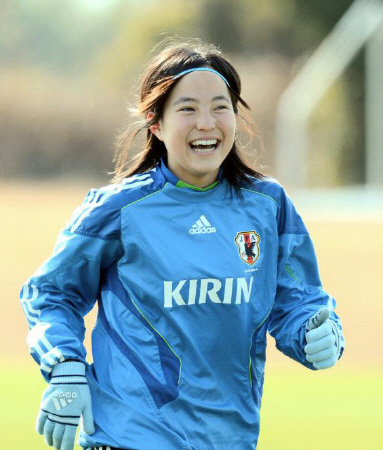 http://i.daily.jp/soccer/2013/02/09/Images/05729598.jpg