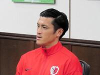 　鹿嶋市内で取材に応じたＤＦ植田直通