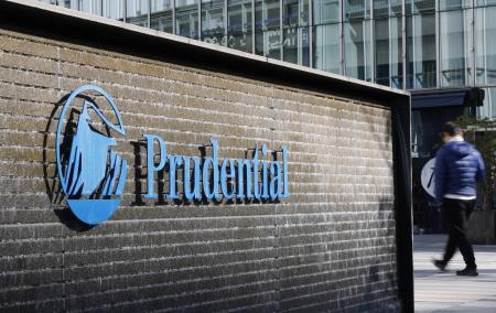 　プルデンシャル生命保険のロゴマーク＝東京都千代田区