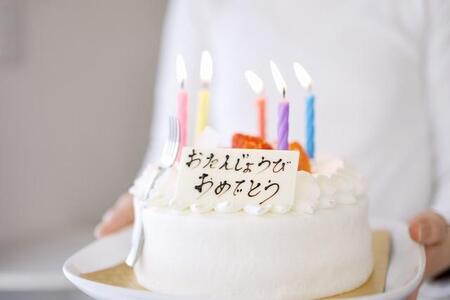 誕生日ケーキ※画像はイメージです（mapo/stock.adobe.com）