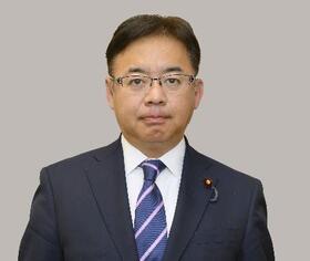 　上野賢一郎厚生労働相