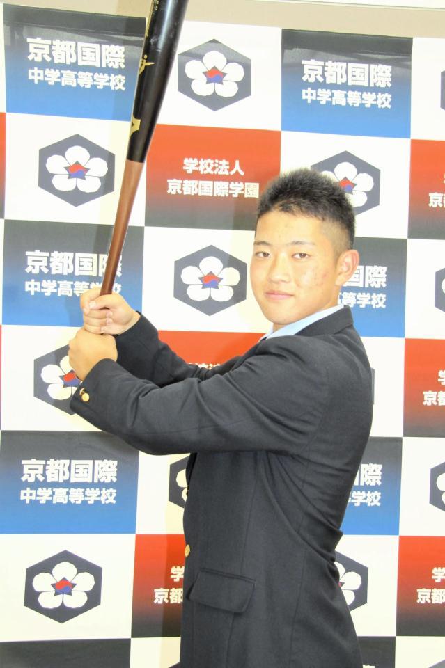 　阪神の正捕手を夢見るドラフト７位の京都国際・中川勇斗