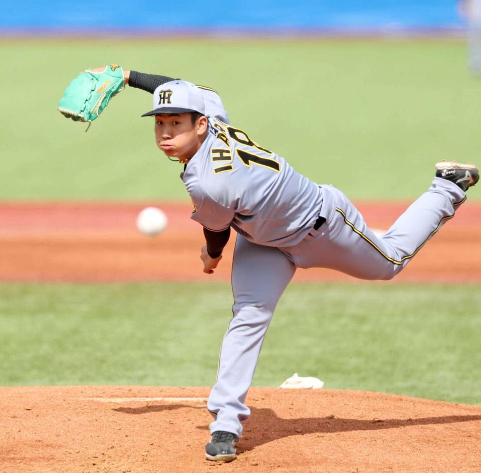 　先発し、力投する伊原（撮影・中田匡峻）