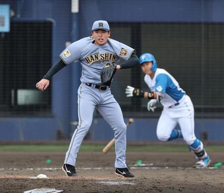 ６回、日本ハム打線に捕まる椎葉（撮影・山口登）