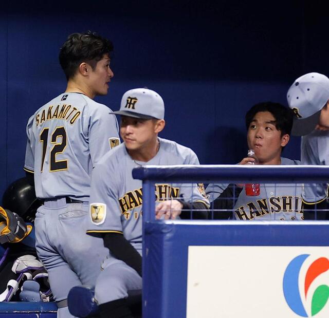 かわす意識が強過ぎ阪神・坂本のリード