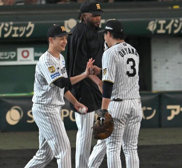阪神連勝 藤川監督、大竹に「しびれた」