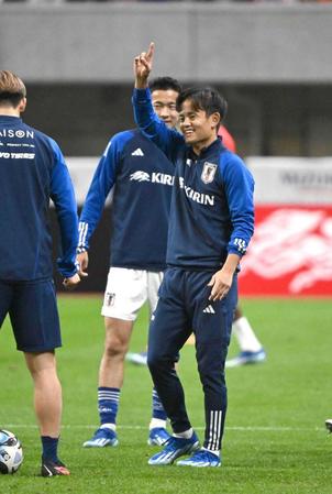 　カナダ戦はベンチスタートだった久保建英