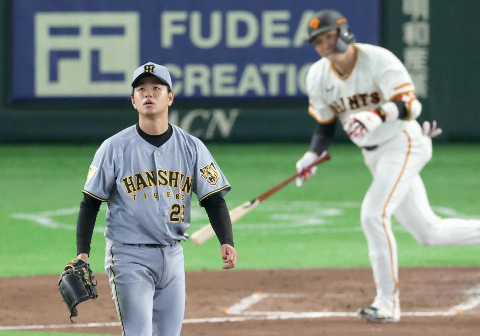 　５回、坂本に中前打を浴びる高橋