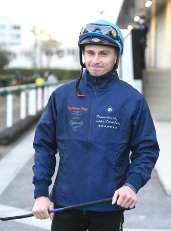 　初来日で気合が入るプーシャン（撮影・園田高夫）