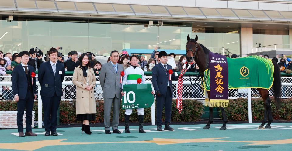　鳴尾記念を制したデビットバローズ（撮影・石湯恒介）