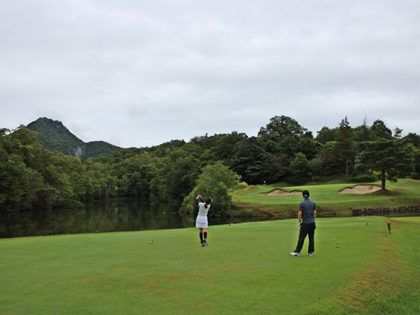 ショートホール