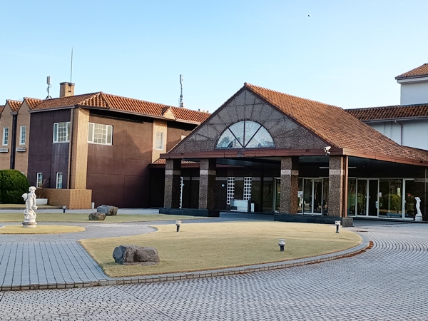 吉川ロイヤルGC 外観