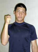 　高校通算４５本目のアーチで試合を決めたプロ注目の東海大相模・遠藤