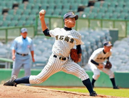 明石商の２年生 松本が１３奪三振快勝 野球 デイリースポーツ Online