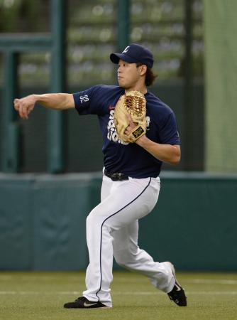 　クライマックスシリーズに向けて調整する浅村