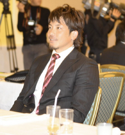 　新会長として日本プロ野球選手会総会に出席した松田