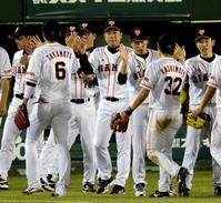 巨人、天王山初戦制し４日にもＭ23点灯