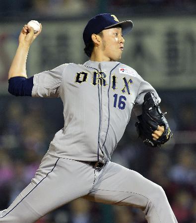 　１０回に登板しパ・リーグ新記録の４０セーブ目を挙げたオリックス・平野佳＝コボスタ宮城