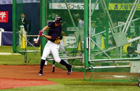 オリが大谷速球対策!1m前で打撃練習